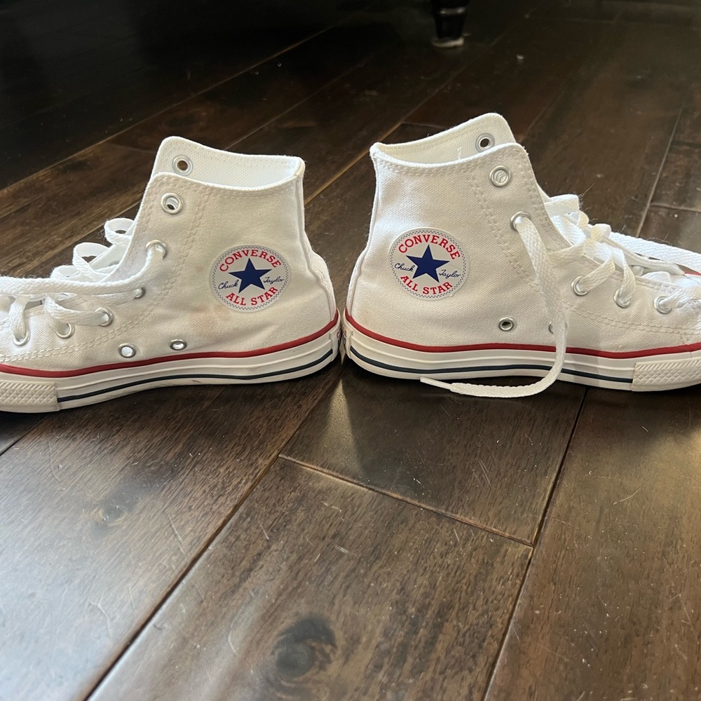 Kids Converse All Star White High-Tops with Red and Blue Accents. Size 13.5
